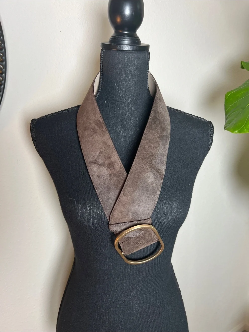 Banana Republic Women’s Wide Vegan Suede Belt in Size XS NWOTs in Espresso